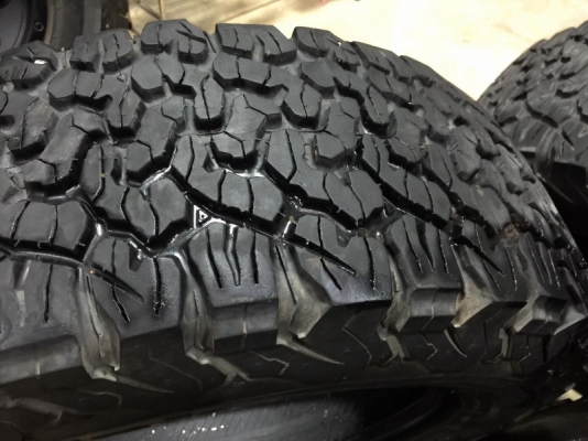 ขายยาง BF ko2 All Terrain 265/65/18 สภาพสวย 4เส้น ขายยาง BF ko2 All Terrain 265/65/18 สภาพสวย 4เส้น