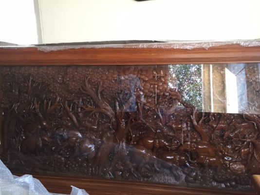 ขาย ภาพไม้แกะสลัก ขนาดใหญ่ เป็นไม้สักทองแท้ ใช้ไม้แผ่นเดียวในการแกะสลัก