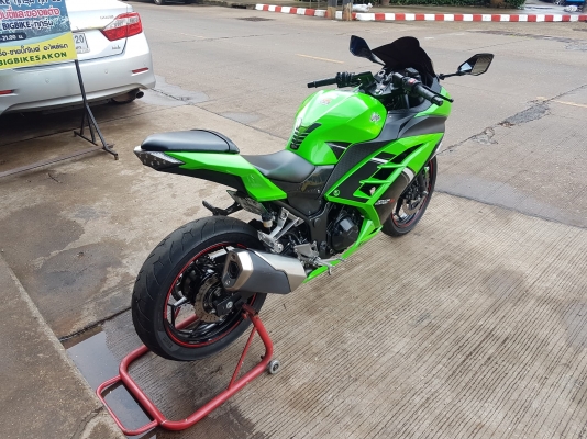 ขายแลกเทิร์น KAWASAKI NINJA300 ABS SPECIAL EDITION ปี2013 สวยๆ มือเดียว บุ่๊คเซอร์วิสครบ ราคา 93500 