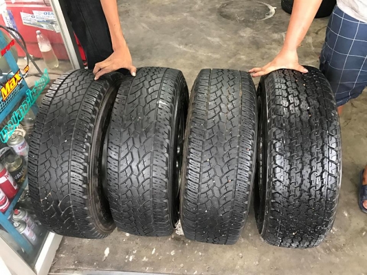 ล้อพีรันเนอร์+น๊อต+255/70/15ปี1014 โยโก=3 บริสโตน=1 ชุด5500บ.โทร.0879050181จัดส่งได้ทั่วไทย