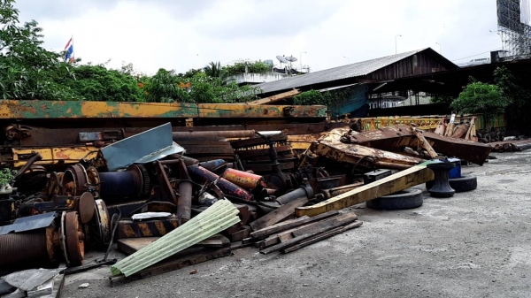 ขายเหมาอะไหล่ เครน-รถบรรทุก