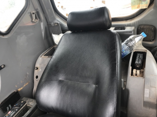 ขายรถขุดฮิตาชิ ZX-1...เล่มทะเบียนพร้อม รถสภาพดีใช้ได้