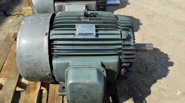 มอเตอร์รอบช้า TECO 20 HP 6 POLE 970 RPM 380V มอเตอร์รอบช้า TECO 20 HP 6 POLE 970 RPM 380V
