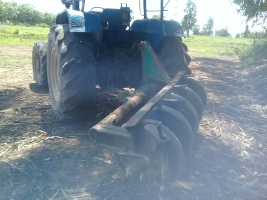 ขาย6640สองเพลา คาราโร่ พร้อมอุปกรณ์3ชิ้น เล่มทะเบียนรถบ้านพร้อมใช้