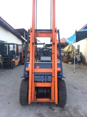 อาร์ ซี เอช โฟรคลิฟท์ ขาย โตโยต้า รุ่น 5 ดีเซล 2.5 ตัน