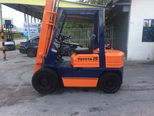 อาร์ ซี เอช โฟรคลิฟท์ ขาย โตโยต้า รุ่น 5 ดีเซล 2.5 ตัน