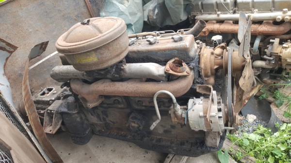 ขาย เครื่องยนต์ HINO 6 สูบ DS70 150 แรงม้า มีปั้มลม ขายตามสภาพไม่มีใบคุมเครื่อง ขาย เครื่องยนต์ HINO 6 สูบ DS70 150 แรงม้า มีปั้มลม ขายตามสภาพไม่มีใบคุมเครื่อง
