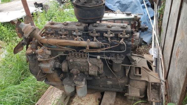 ขาย เครื่องยนต์ HINO 6 สูบ DS70 150 แรงม้า มีปั้มลม ขายตามสภาพไม่มีใบคุมเครื่อง