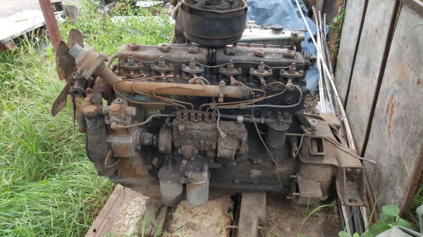ขาย เครื่องยนต์ HINO 6 สูบ DS70 150 แรงม้า มีปั้มลม ขายตามสภาพไม่มีใบคุมเครื่อง