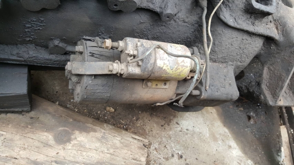 ขาย เครื่องยนต์ HINO 6 สูบ DS70 150 แรงม้า มีปั้มลม ขายตามสภาพไม่มีใบคุมเครื่อง