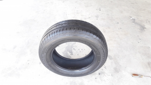 ยาง195/65/15 ปี14 BRIDGESTONE EP200 4 เส้น ยาง195/65/15 ปี14 BRIDGESTONE EP200 4 เส้น