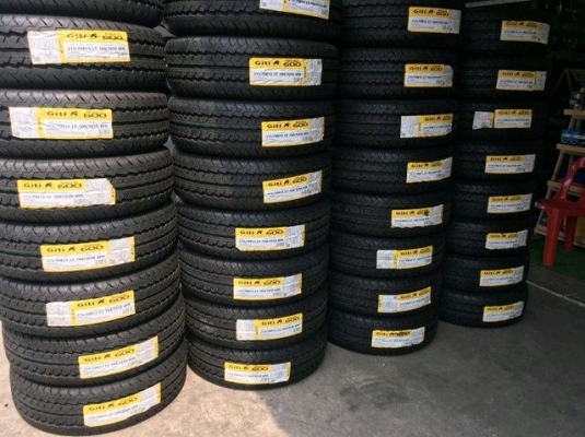 ยางใหม่ ขอบ15 ยี่ห้อ Giti รุ่นVan600 215-70-R15 ยางสำหรับรถกระบะ รถตู้ ยางคุณภาพดี ผ้าใบ8ชั้น ยางใหม่ ขอบ15 ยี่ห้อ Giti รุ่นVan600 215-70-R15 ยางสำหรับรถกระบะ รถตู้ ยางคุณภาพดี ผ้าใบ8ชั้น