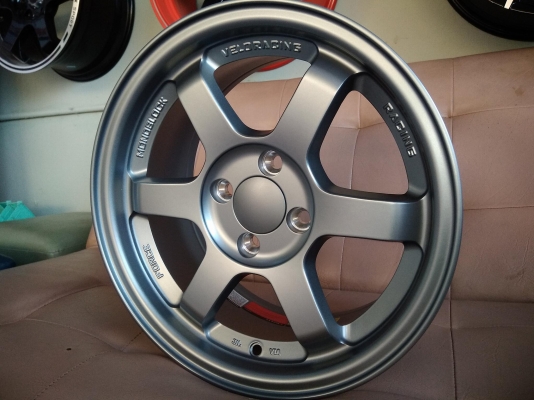 แม็กใหม่ ขอบ 15 ราคา 6900 พร้อมยางไทยปี 18 ราคา 11700 บาท