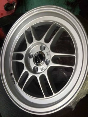 แม็กใหม่ ขอบ 15 กว้าง 7 ราคา 7500 พร้อมยางไทย 11700 บาท พร้อมติดตั้ง