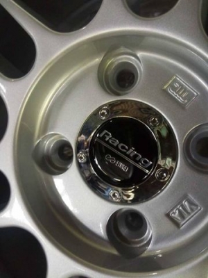 แม็กใหม่ ขอบ 15 กว้าง 7 ราคา 7500 พร้อมยางไทย 11700 บาท พร้อมติดตั้ง