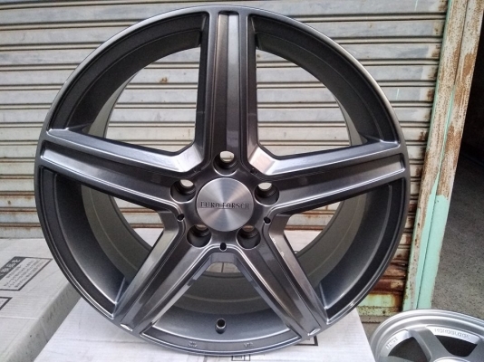 แม็กใหม่ขอบ 17 ใส่รถ 5 รู 114 ราคา 7900 พร้อมยางไทย 14900 บาท