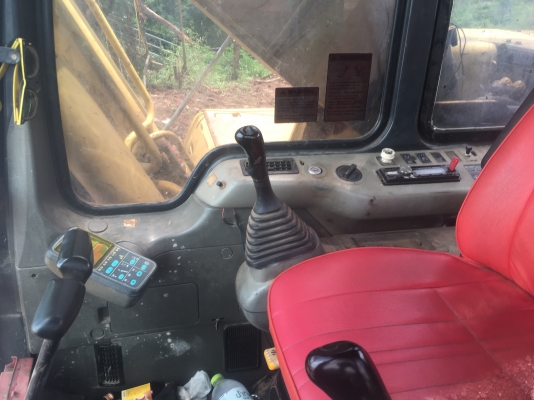 ขายยกคู่ 1,200,000 pc200-6+เทเลอร์เพลาคู่ho7c สโลกลาง โทร0934249987