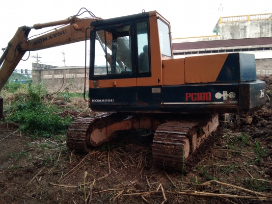 PC 100-3 สภาพเดิมๆพร้อมใช้ 061-7981928 PC 100-3 สภาพเดิมๆพร้อมใช้ 061-7981928