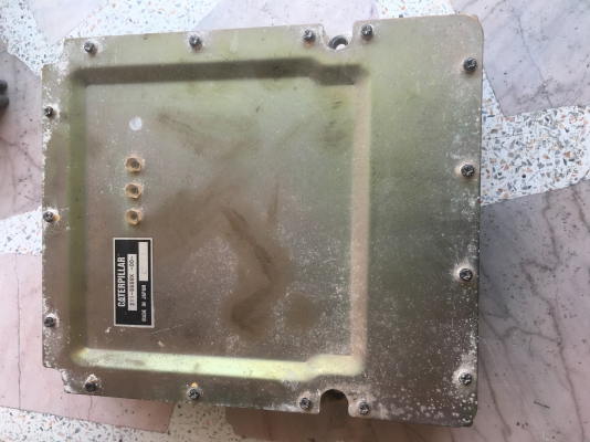 ขายด่วน กล่อง+จอCAT320C