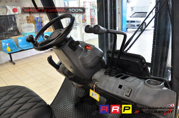 ขายรถโฟล์คลิฟท์มือสอง KOMATSU รุ่น FD25T-15-580319 นำเข้าไม่เคยใช้งานในไทย ขายรถโฟล์คลิฟท์มือสอง KOMATSU รุ่น FD25T-15-580319 นำเข้าไม่เคยใช้งานในไทย