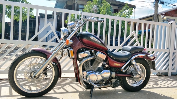 ขายครับ Suzuki Intruder 1400cc ทะเบียนแท้ ขายครับ Suzuki Intruder 1400cc ทะเบียนแท้