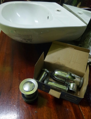 อ่าง American Standard พร้อมกระจก