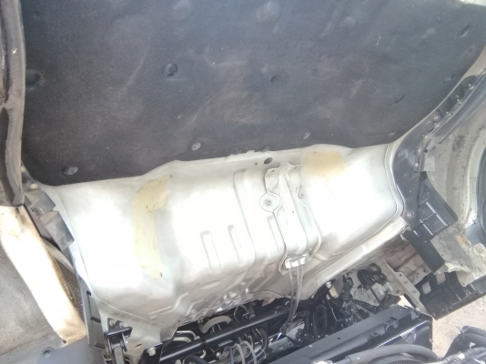 6 ล้อกลาง *EURO.3* ISUZU NQR 175 แรงม้า *คอมมอนเรว * ยาว 5.50ม.* รถสวยเดิม+สวยจริง *รถห้างแท้ * (มีเ