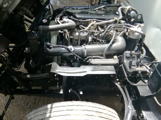 6 ล้อกลาง *EURO.3* ISUZU NQR 175 แรงม้า *คอมมอนเรว * ยาว 5.50ม.* รถสวยเดิม+สวยจริง *รถห้างแท้ * (มีเ