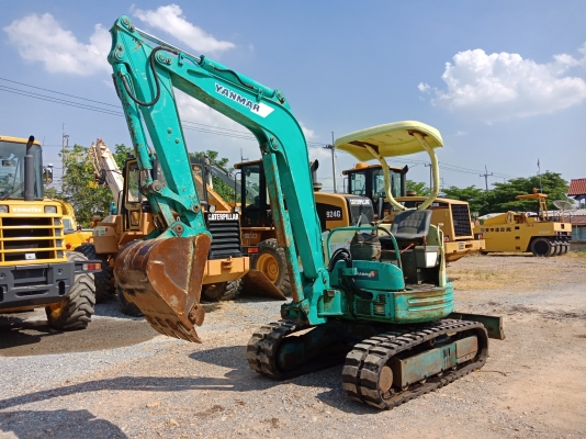 ขายถูก YANMAR VIO 30 นำเข้าจากญี่ปุ่น โทร.090-986-2521 อ๊อบ