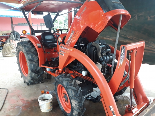 ขายรถไถL4708ใบมีดผาล4พร้อมใช้ครับ