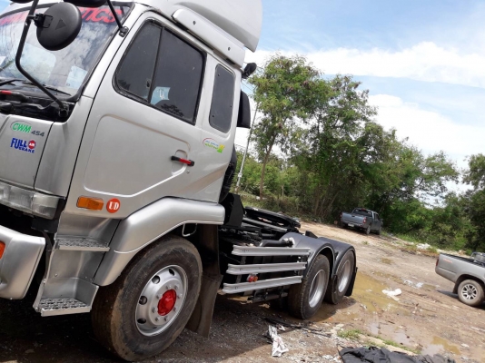 ขาย NISSUN UD 320แรง ขาย NISSUN UD 320แรง