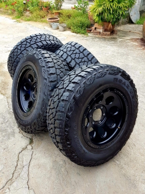 ขายยาง KUMHO MT 265/70/17 พร้อมล้อ LENSO MAX1 17x9 ออฟ 0 สวยๆ ขายยาง KUMHO MT 265/70/17 พร้อมล้อ LENSO MAX1 17x9 ออฟ 0 สวยๆ