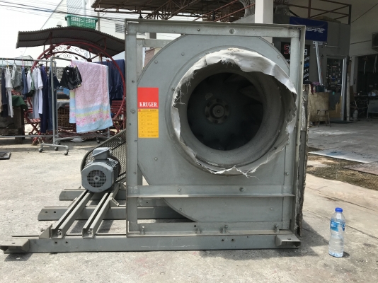 ขายพัดลมโบวเวอร์ดูด-เป่าอากาศ Kruger 4HP. 380V โครงสร้างใหญ่แข็งแรง สภาพสวยมาก หมุนนิ่ม ลมแรง พร้อมใช้งาน