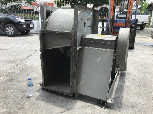 ขายพัดลมโบวเวอร์ดูด-เป่าอากาศ Kruger 4HP. 380V โครงสร้างใหญ่แข็งแรง สภาพสวยมาก หมุนนิ่ม ลมแรง พร้อมใช้งาน