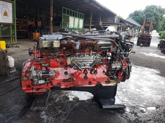 ขายเครื่องยนต์hino ek100ปั่นปูน