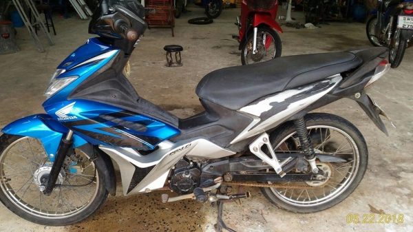 ฮอนด้า czi110ccหัวฉีด เครื่องดีเกินสภาพ9800บาท ฮอนด้า czi110ccหัวฉีด เครื่องดีเกินสภาพ9800บาท
