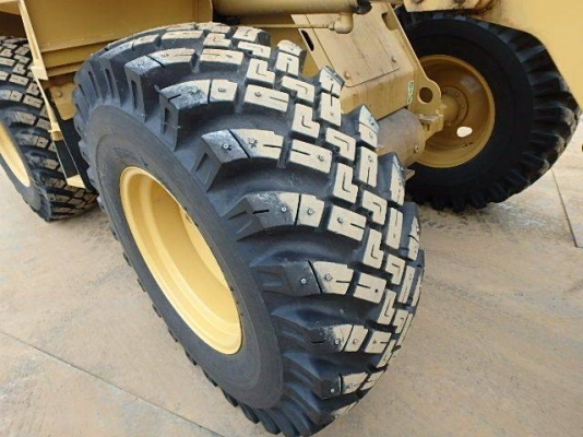 CAT 910G-2 สภาพนี้ ไม่ต่างจากรถใหม่แล้ว ญี่ปุ่นแท้ โทร.090-986-2521 อ๊อบ