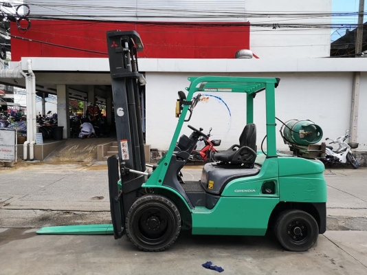 ขายโฟล์คลิฟท์มิตซู 3.5ตัน เสา4เมตร เกียร์ออโต้