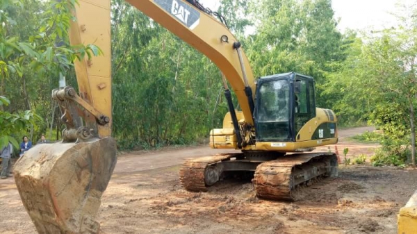ขายๆๆCAT320กระบอกดำ ช่วงล่างเต็ม เอวแน่น. ไฟฟ้าครบ. เอกสารเล่มทะเบียน เงินสดลดได้. เงินไมพอ เราจัดให้ สภาพพร้อมใช้ ราคา 1,490,000บาท (โทร)ID (line)084-3923995 (/)099-0035892 ดูรถ จ.ชัยภูมิ ขายๆๆCAT320กระบอกดำ ช่วงล่างเต็ม เอวแน่น. ไฟฟ้าครบ. เอกสารเล่มทะเบียน เงินสดลดได้. เงินไมพอ เราจัดให้ สภาพพร้อมใช้ ราคา 1,490,000บาท (โทร)ID (line)084-3923995 (/)099-0035892 ดูรถ จ.ชัยภูมิ
