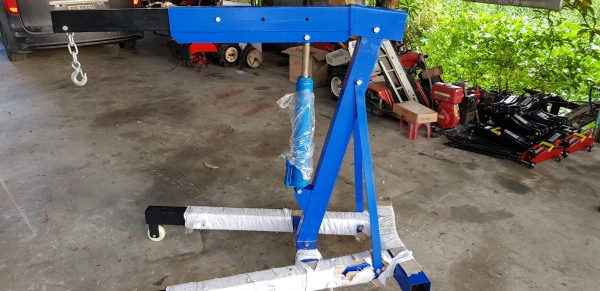 เครนยกเครื่อง 3 T ราคา 7800 บาท