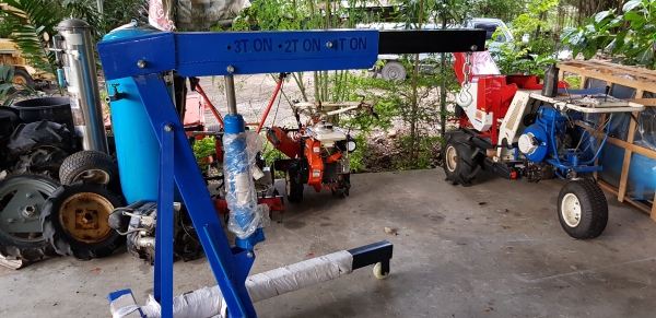 เครนยกเครื่อง 3 T ราคา 7800 บาท