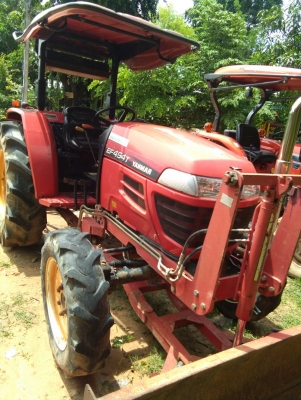 รถไถนานั่งขับยันม่าร์ TF 494 T พร้อมอุปกรณ์ 3 ชิ้น ใบดันผานหลังและโรตารี่ พร้อมเล่มทะเบียน 2000 ชั่ว