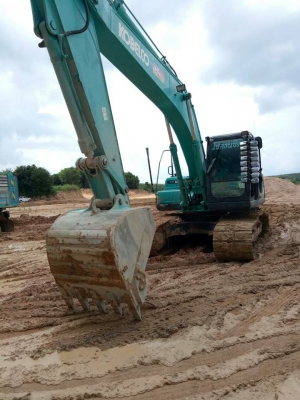ขายรถขุดแบ็คโคKOBELCO SK200-8 SUPERทำงาน15262ชม.เอกสารอินวอยซ์