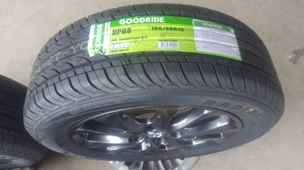 ล้อMazda 2 Sports High Plus ขอบ15 ยางใหม่ปี18  4 ล้อ