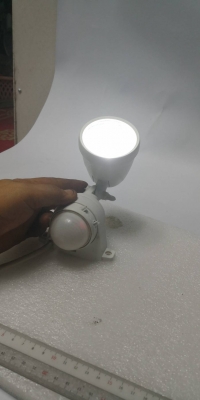 700 บ.ส่งถึงบ้านฟรี โทร 083-2000058 LINE ID: line832923 ไฟสปอตไลท์ LED แบบทำงานตรวจจับความเคลื่อนไหว 700 บ.ส่งถึงบ้านฟรี โทร 083-2000058 LINE ID: line832923 ไฟสปอตไลท์ LED แบบทำงานตรวจจับความเคลื่อนไหว