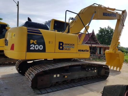 ขายด่วน!! PC200-8MO สภาพสวยค่ะ