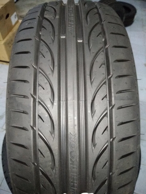 ยางใหม่ฮันคุกวี 12 ขนาด 195 55 15 ปี 18 สี่เส้น 6900 บาท พร้อมติดตั้ง