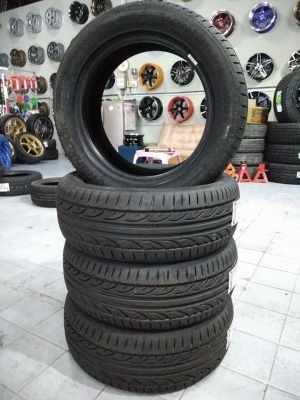 ยางใหม่ฮันคุกวี 12 ขนาด 195 55 15 ปี 18 สี่เส้น 6900 บาท พร้อมติดตั้ง