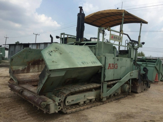 ขายรถปูยาง ABG Titan 411 ปูกว้าง 4-6 เมตร แบบแทรค ราคา 900000