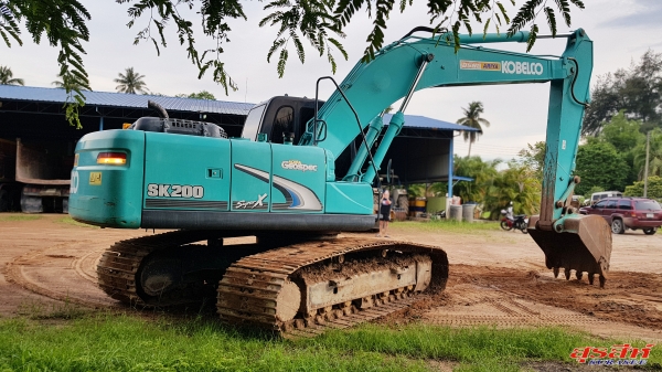 ขายรถแบคโฮ KOBELCO SK200-8 YN12 SuperX สภาพนางฟ้า เดิม ๆ สวย แน่น เต็ม ทำงานสมบูรณ์ทุกระบบ